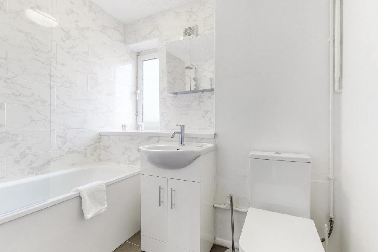 לונדון Apartment Near To Tower Bridge With Free Parking & View Of The Shard מראה חיצוני תמונה